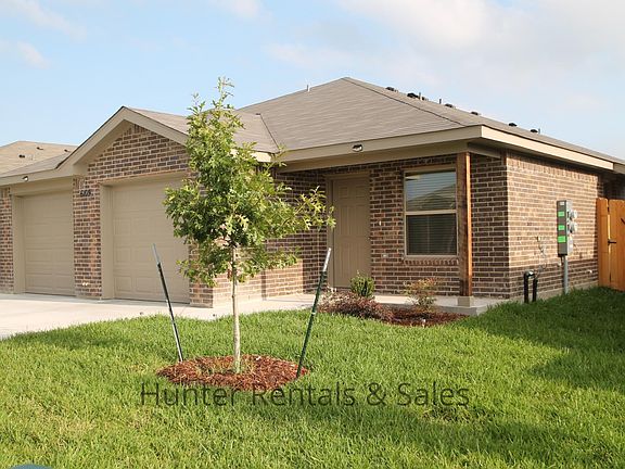 2nd image of 6109 Amelia Earhart Blvd #A