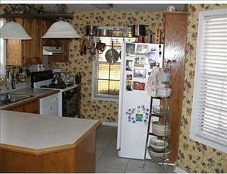 1st image of 157 Summerwood Dr