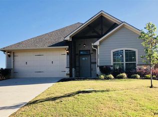 667 Nevills Rd, Mt Pleasant, TX 75455