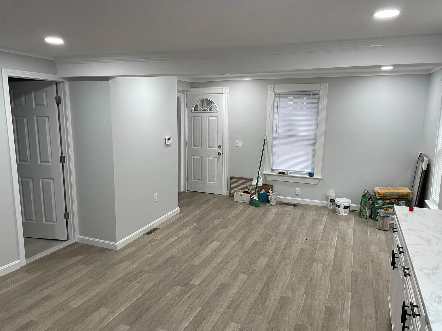 112 Marshall St — Photo 4
