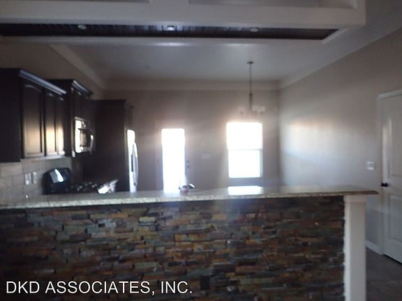 5th image of 14629 Christian Castle Ave