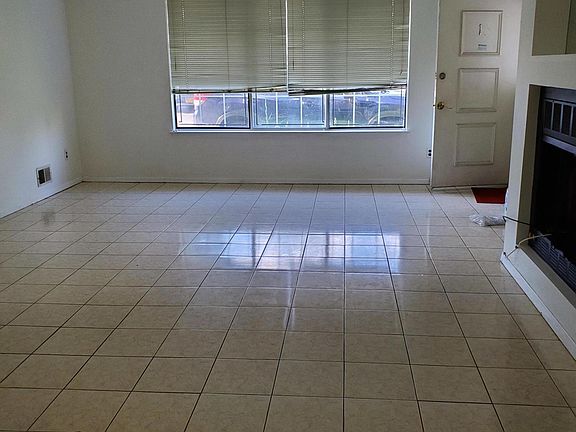 5th image of 16 Jupiter Ln #16