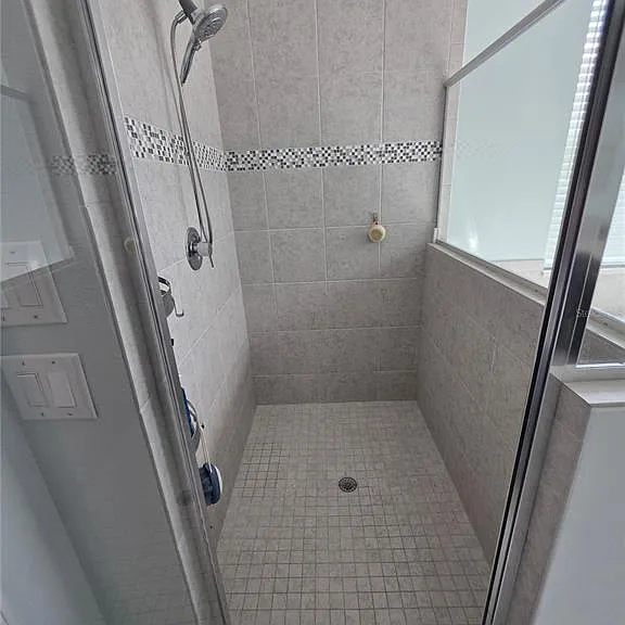 16804 Meadows St — Photo 30