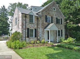 8622 Garfield St, Bethesda, MD 20817