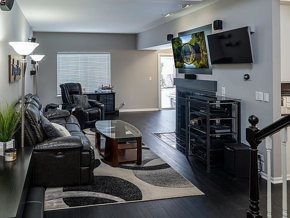 2nd image of 206 Southwicke Dr #D