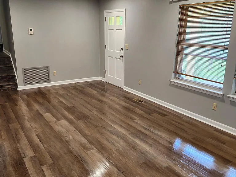 6067 Browntown Rd — Photo 15