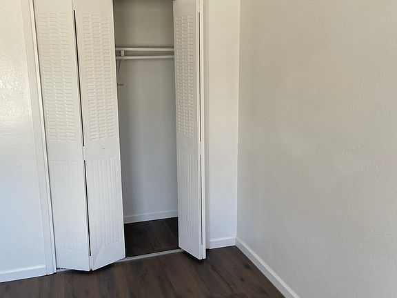 3rd image of 3720 Oro Way