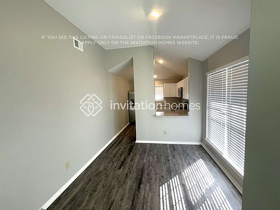 4th image of 3157 Prairie Creek Ct