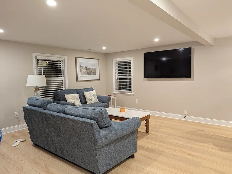 742 21st Ave — Photo 24