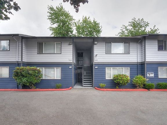 5th image of 2960 M St SE #17