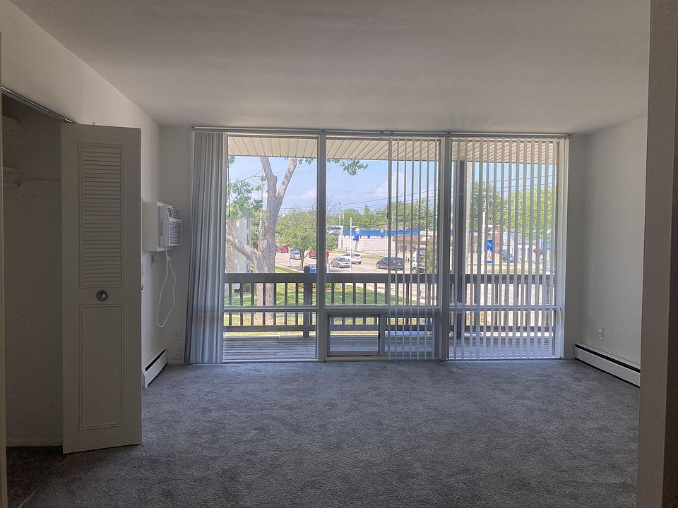 1st image of 24801 Jefferson Ave APT 18