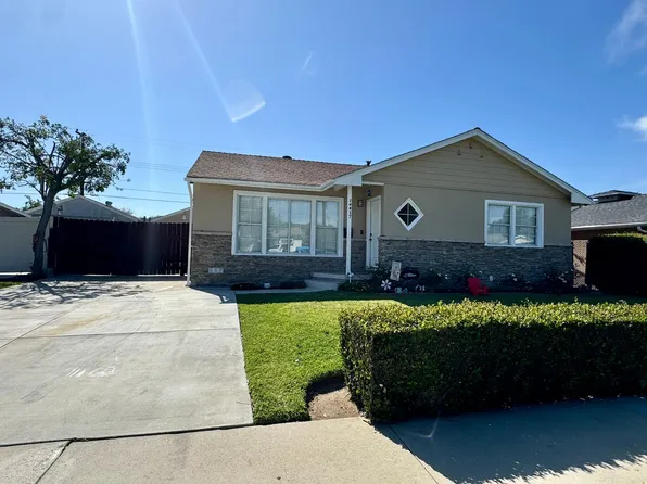 14417 Mercado Ave, La Mirada, CA 90638