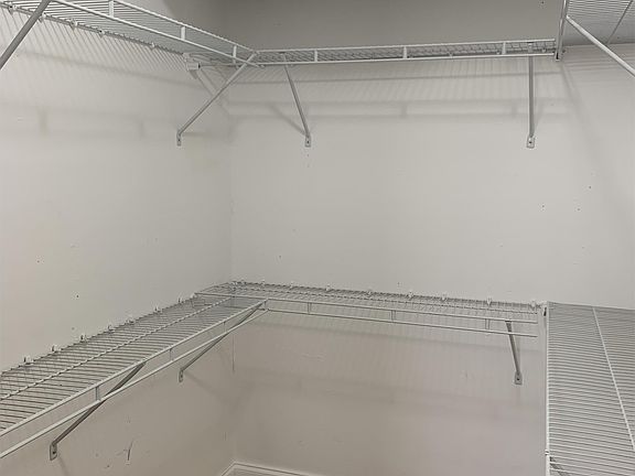 5th image of 310 N M St E APT 1