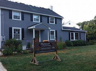 195 Cooper St, Agawam, MA 01001