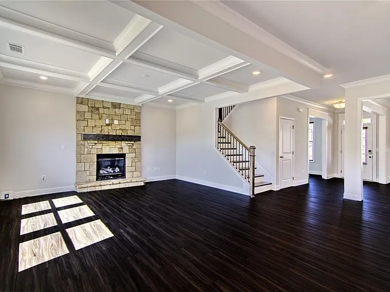 7107 Branch Creek Cv — Photo 19