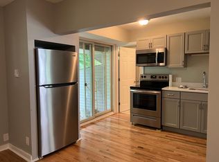 10 Riverside St #10C, Portland, CT 06480