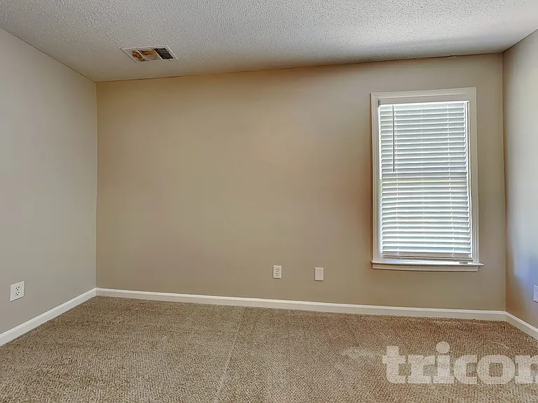 4708 Tonkawa Bnd — Photo 11