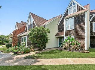5 Drifter Ln, New Orleans, LA 70124
