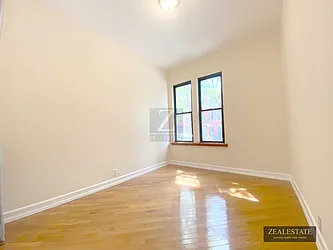 Rented by ZealEstate Group Inc