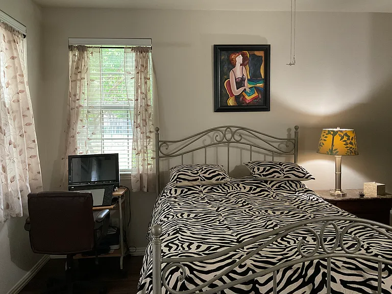 1421 Fox Run Dr — Photo 36