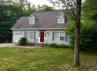 203 Dorset Rd, Tobyhanna, PA 18466