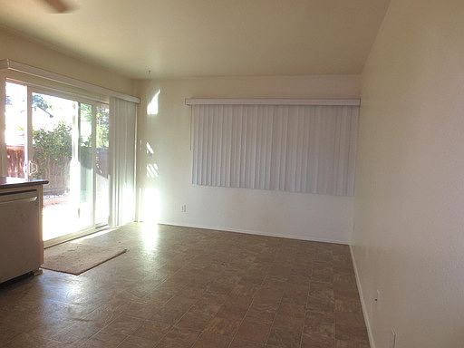 4th image of 10654 Porto Ct