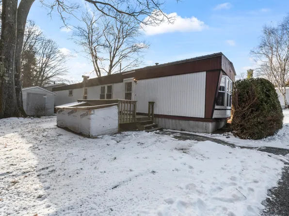 20 Caincrest Road, York, ME 03909