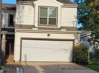 218 Asbury St, Houston, TX 77007