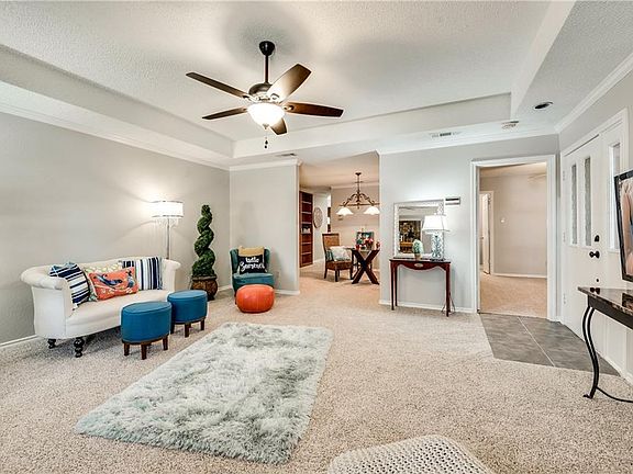 4th image of 5847 Westhaven Dr #B