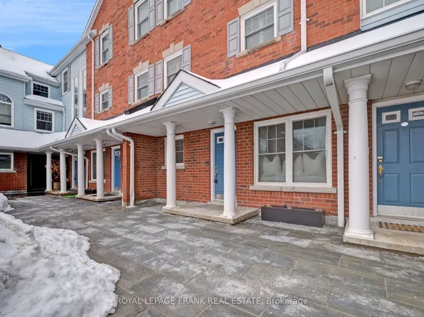 1663 Nash Rd #D10, Clarington, ON L1E 1S8