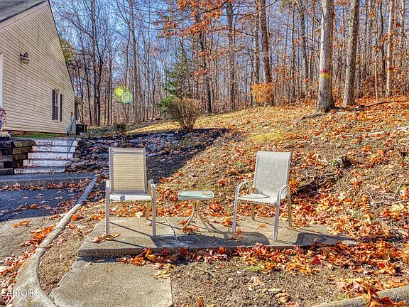 2nd image of 3847 Tambark Dr