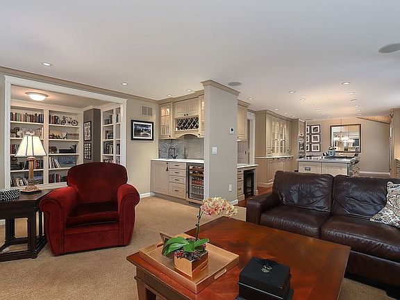 Library Wet Bar Family Room 
