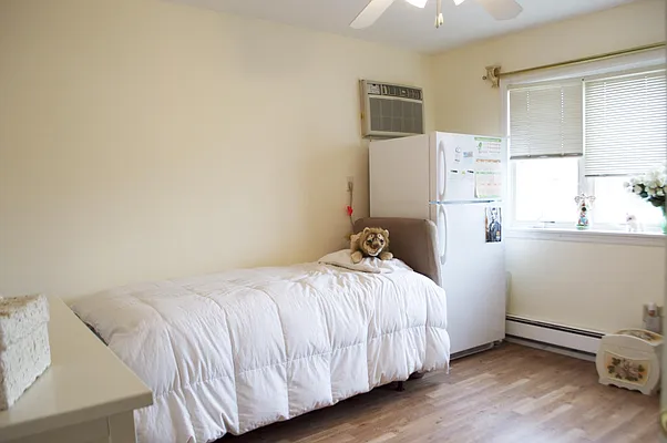 Sold by Fillmore | media 5