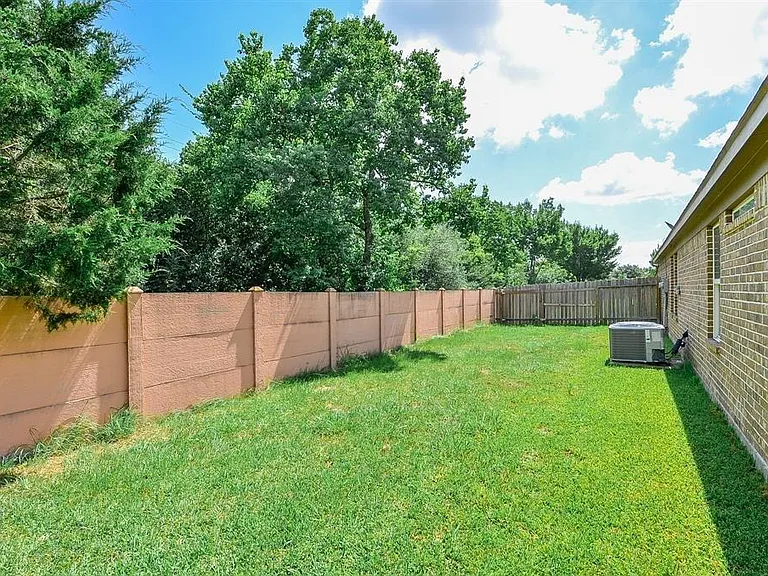 5019 Forest Moss Ct — Photo 7
