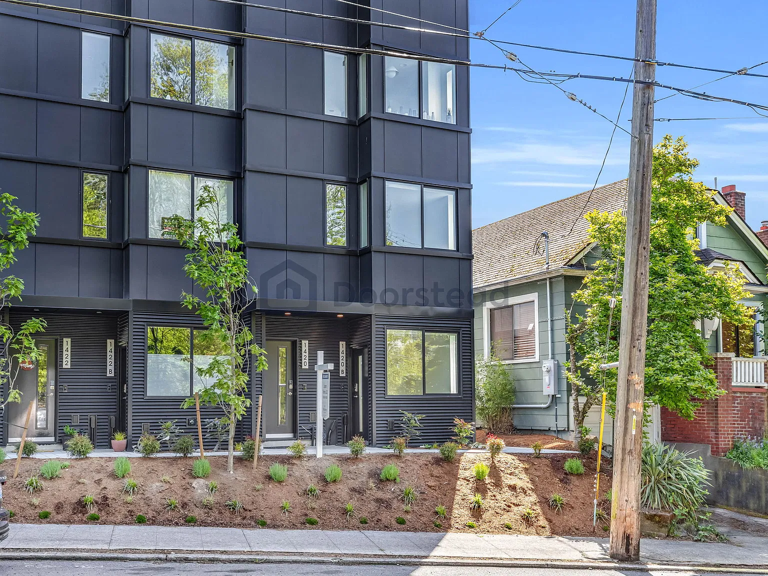 1 bed, 1.0 bath, 500 sqft, $2,400 — Photo 4