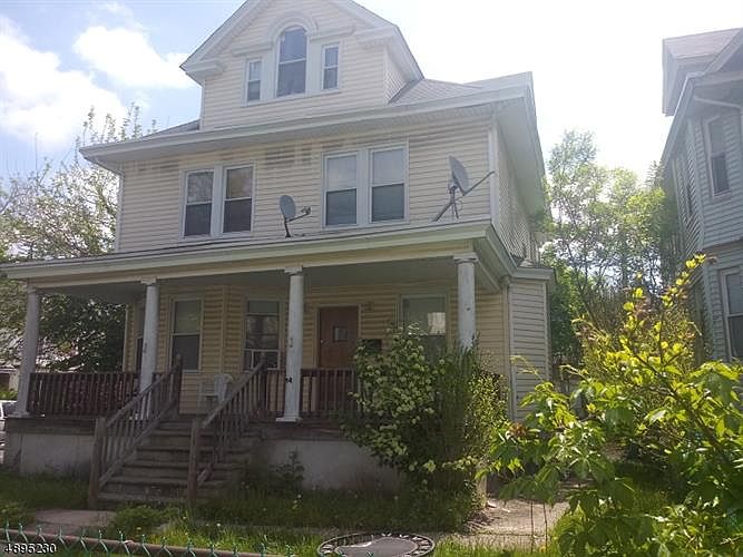 1st image of 114 N Munn Ave