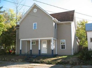 323 E Washington St, Parker City, IN 47368