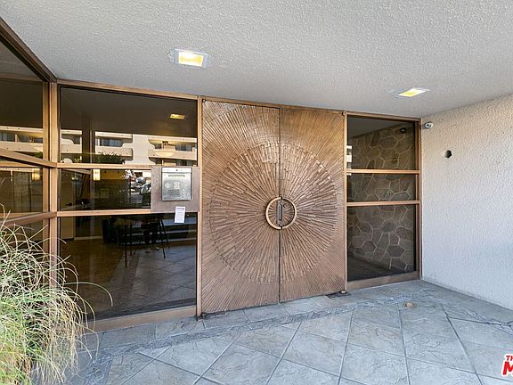 5th image of 2175 S Beverly Glen Blvd APT 205
