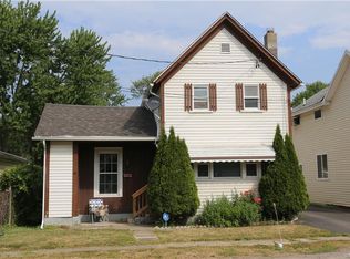 15 Dayton St, Lockport, NY 14094