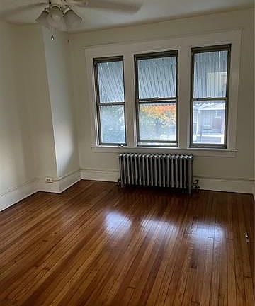 4th image of 521 N Lafayette St