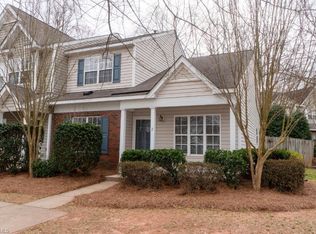2 Melissa Carol Cir, Greensboro, NC 27407