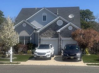 48 Spring Lake Blvd, Waretown, NJ 08758