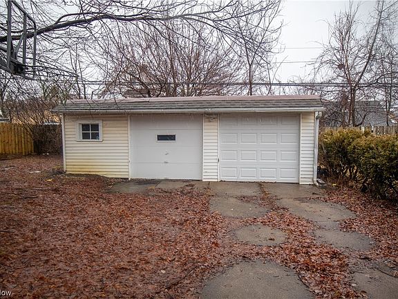 3rd image of 9807 Park Heights Ave