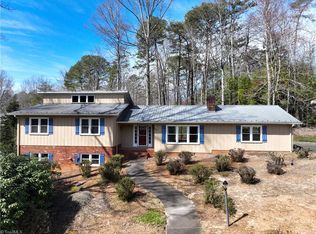 685 Lakemont Trl, Mount Airy, NC 27030