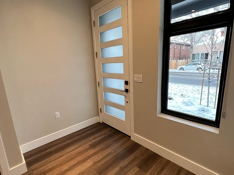 514 Mill St — Photo 17
