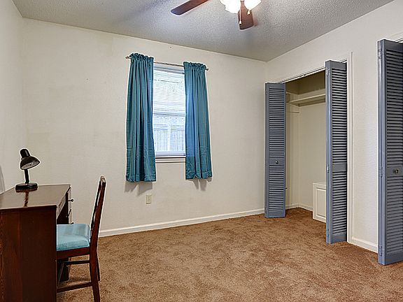 5th image of 273 W Oakland Dr