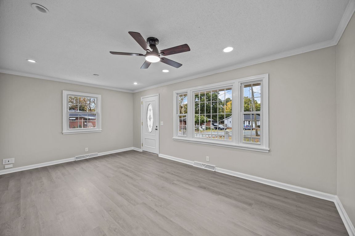 next background image