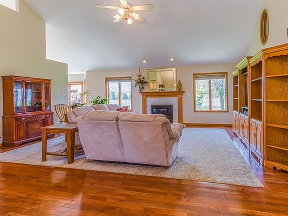 4th image of 14167 W 92nd Ln