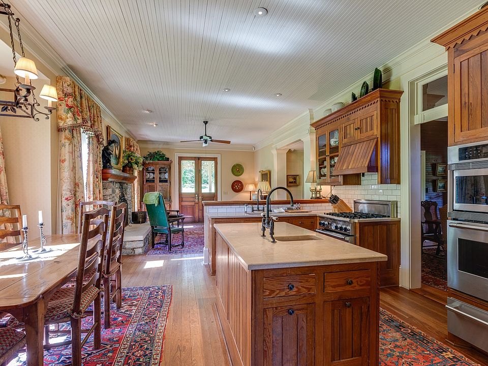 28th image of 5476 Leipers Creek Rd