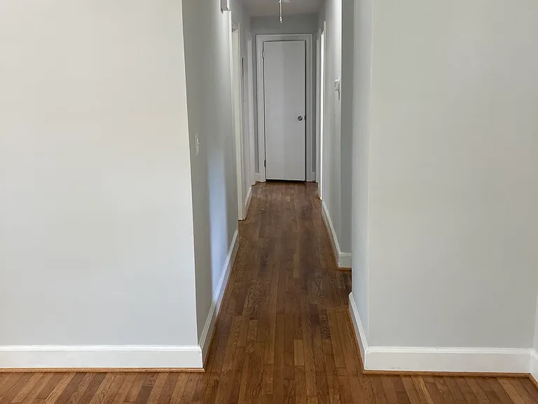 522 New Bern St SE — Photo 5